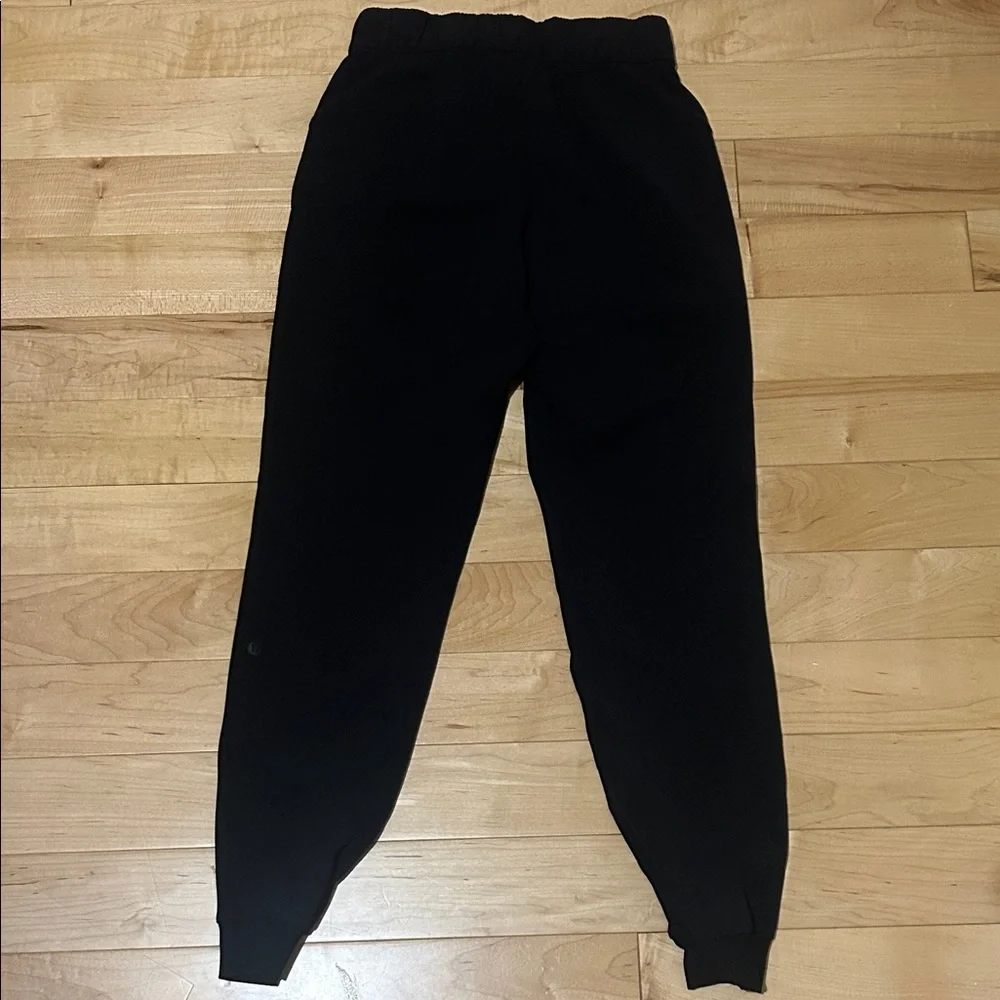 Lululemon Black Activewear Pants - Picture 4 of 4
